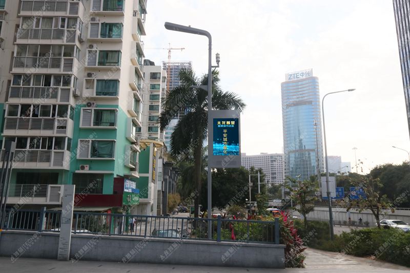 led燈桿屏|智慧燈桿屏|立柱廣告機|led廣告機|智慧路燈屏|燈桿廣告屏|燈桿屏 led燈桿屏|智慧燈桿屏|立柱廣告機|led廣告機|智慧路燈屏|燈桿廣告屏|燈桿屏