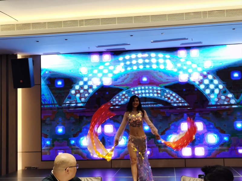 獨(dú)舞.jpg 圖片關(guān)鍵詞