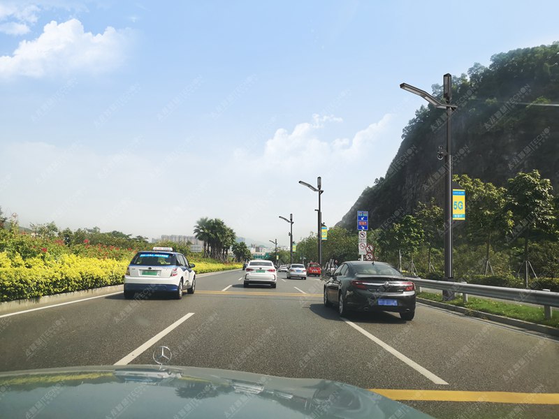 led燈桿屏|智慧燈桿屏|立柱廣告機|led廣告機|落地廣告機|智慧路燈|智慧燈桿屏|燈桿廣告機|智能廣告機|燈桿屏|智慧燈桿顯示屏 led燈桿屏|智慧燈桿屏|立柱廣告機|led廣告機|落地廣告機|智慧路燈|智慧燈桿屏|燈桿廣告機|智能廣告機|燈桿屏|智慧燈桿顯示屏