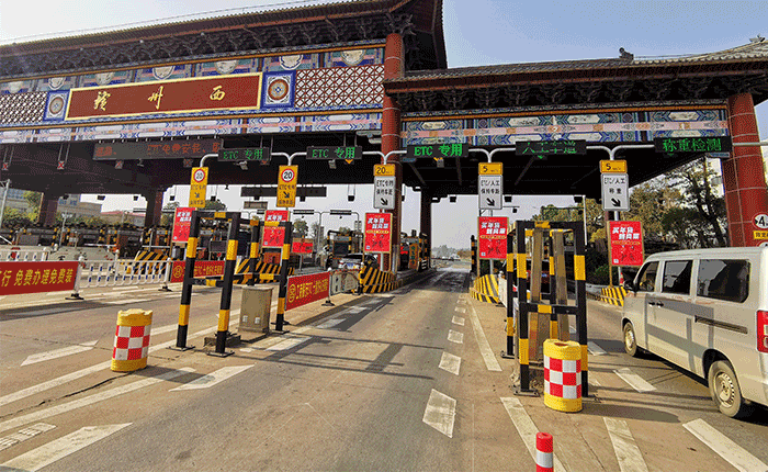 戶外LED廣告機 戶外LED廣告機