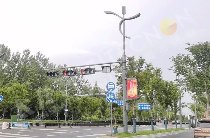 LED燈桿屏,燈桿屏 LED燈桿屏,燈桿屏